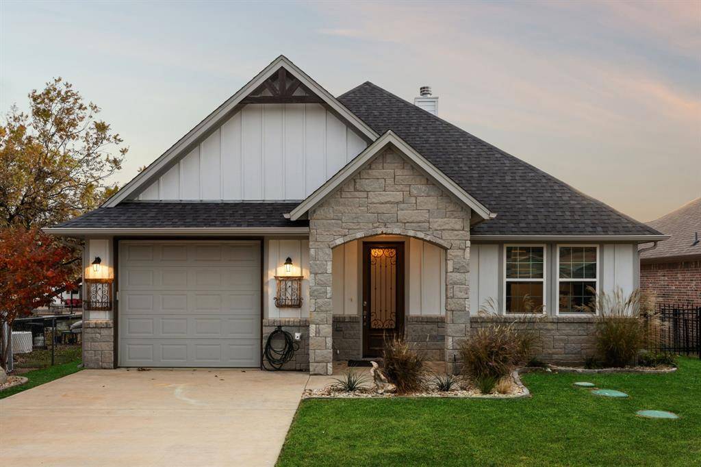 Granbury, TX 76048,3404 Zanzibar Court