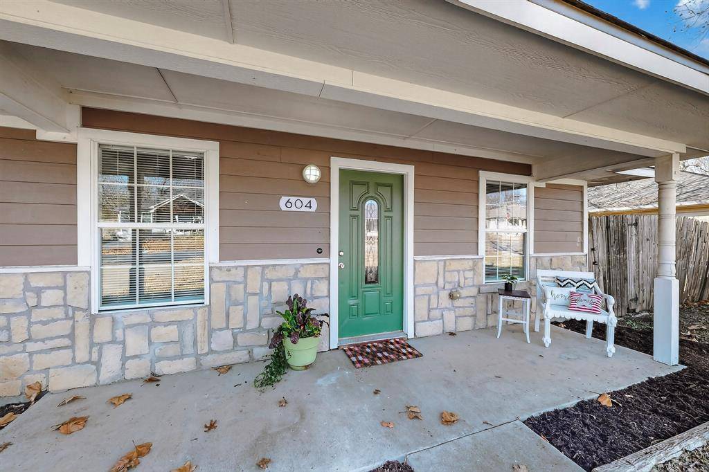 Sherman, TX 75090,604 S Maxey Street