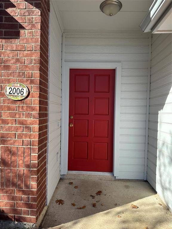 Garland, TX 75040,2006 Oakglen Drive