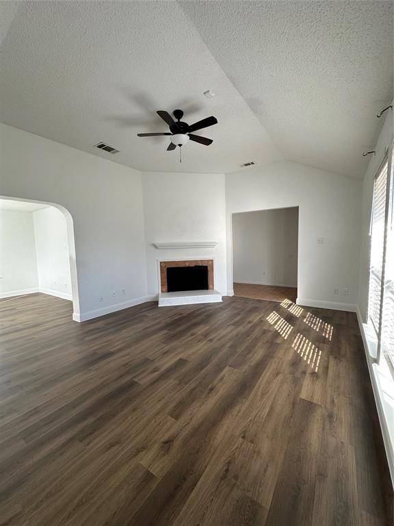 Garland, TX 75040,2006 Oakglen Drive