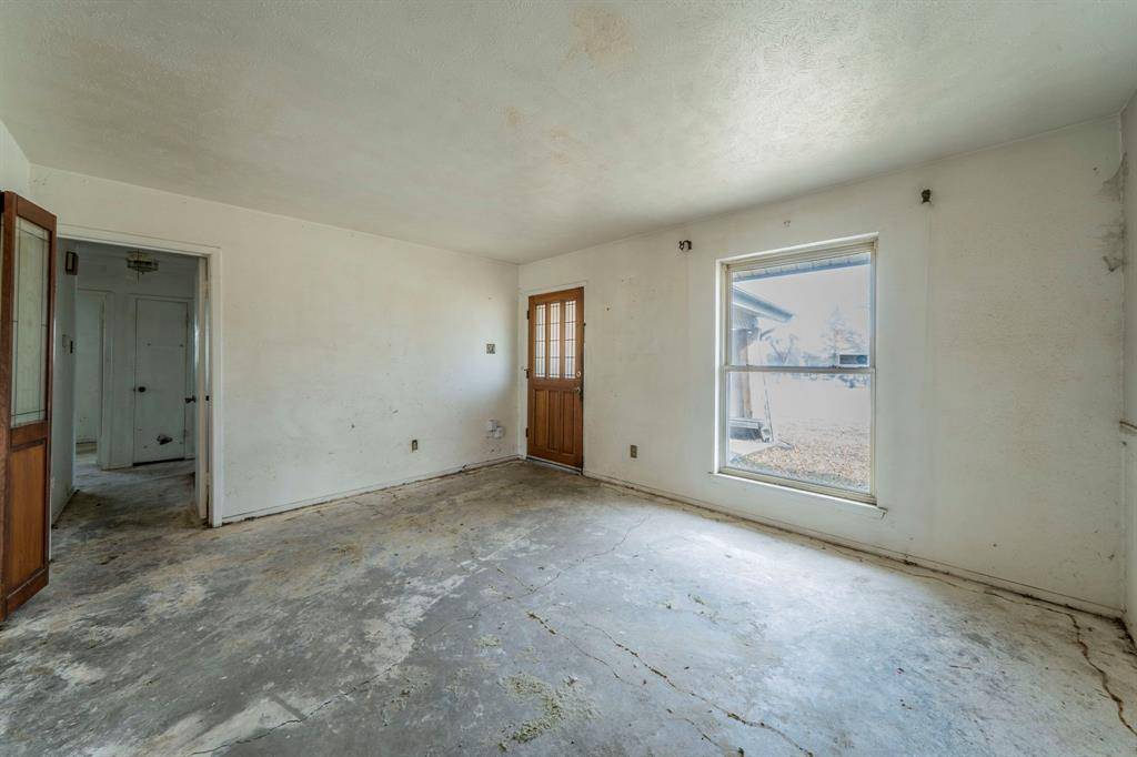 Mesquite, TX 75149,217 Skylark Street