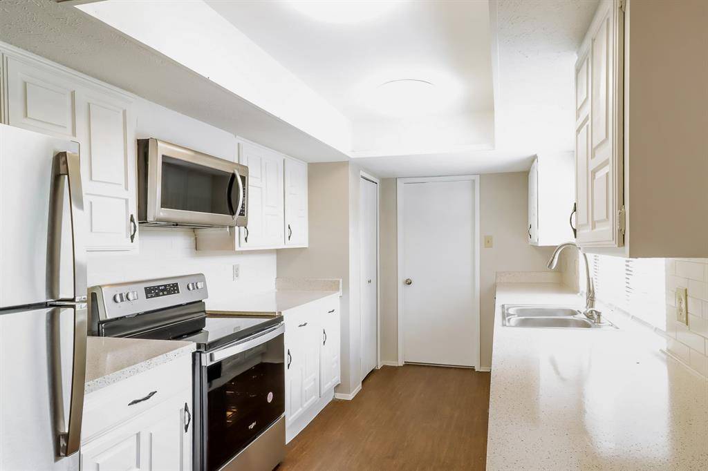 Dallas, TX 75249,7254 Cloverglen Drive