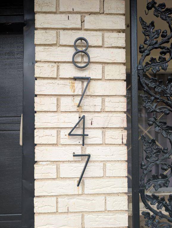 Dallas, TX 75227,8747 Mosswood Drive