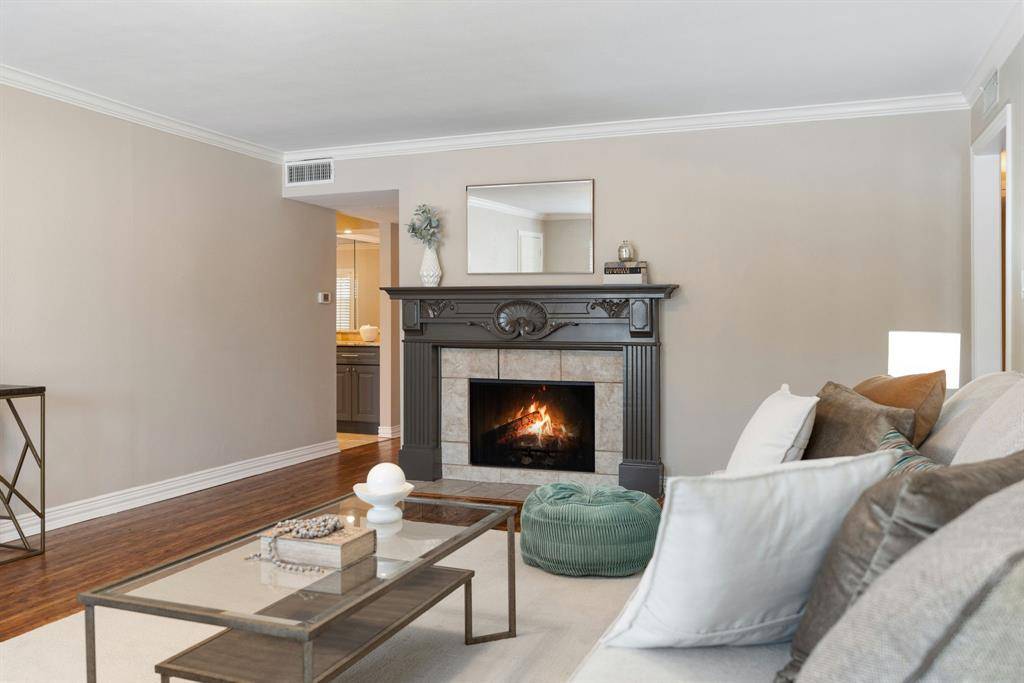 Dallas, TX 75248,15923 Preston Road #1003