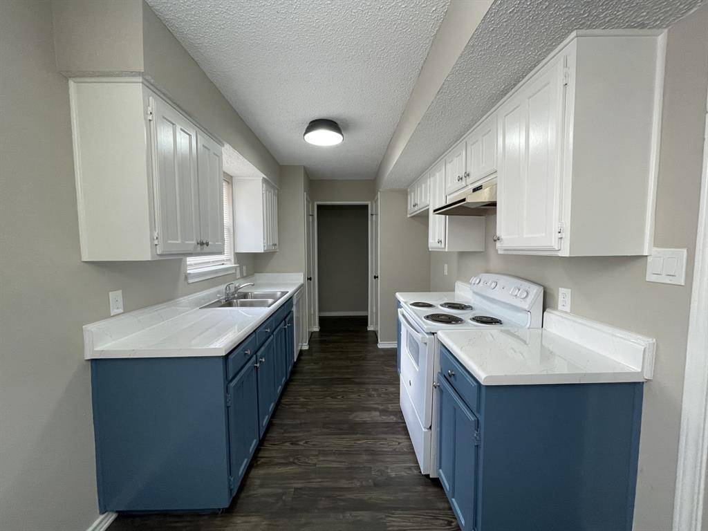 Arlington, TX 76017,4805 Crestmont Court