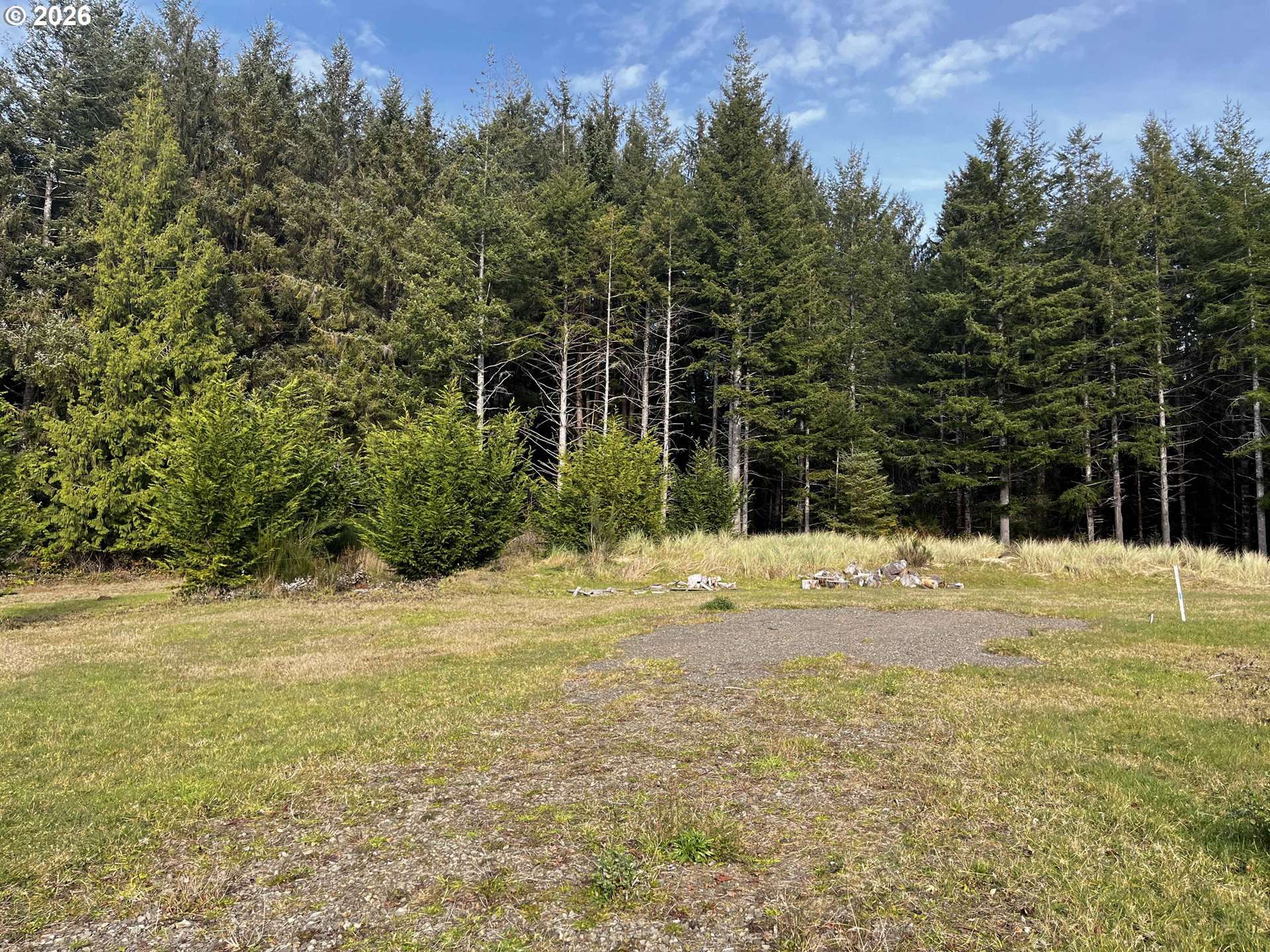 Sauter Dr #7, Florence, OR 97439