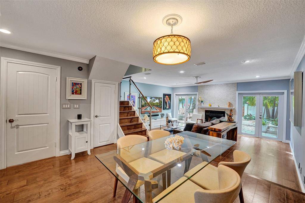 Fort Lauderdale, FL 33301,810 SE 2nd St #F