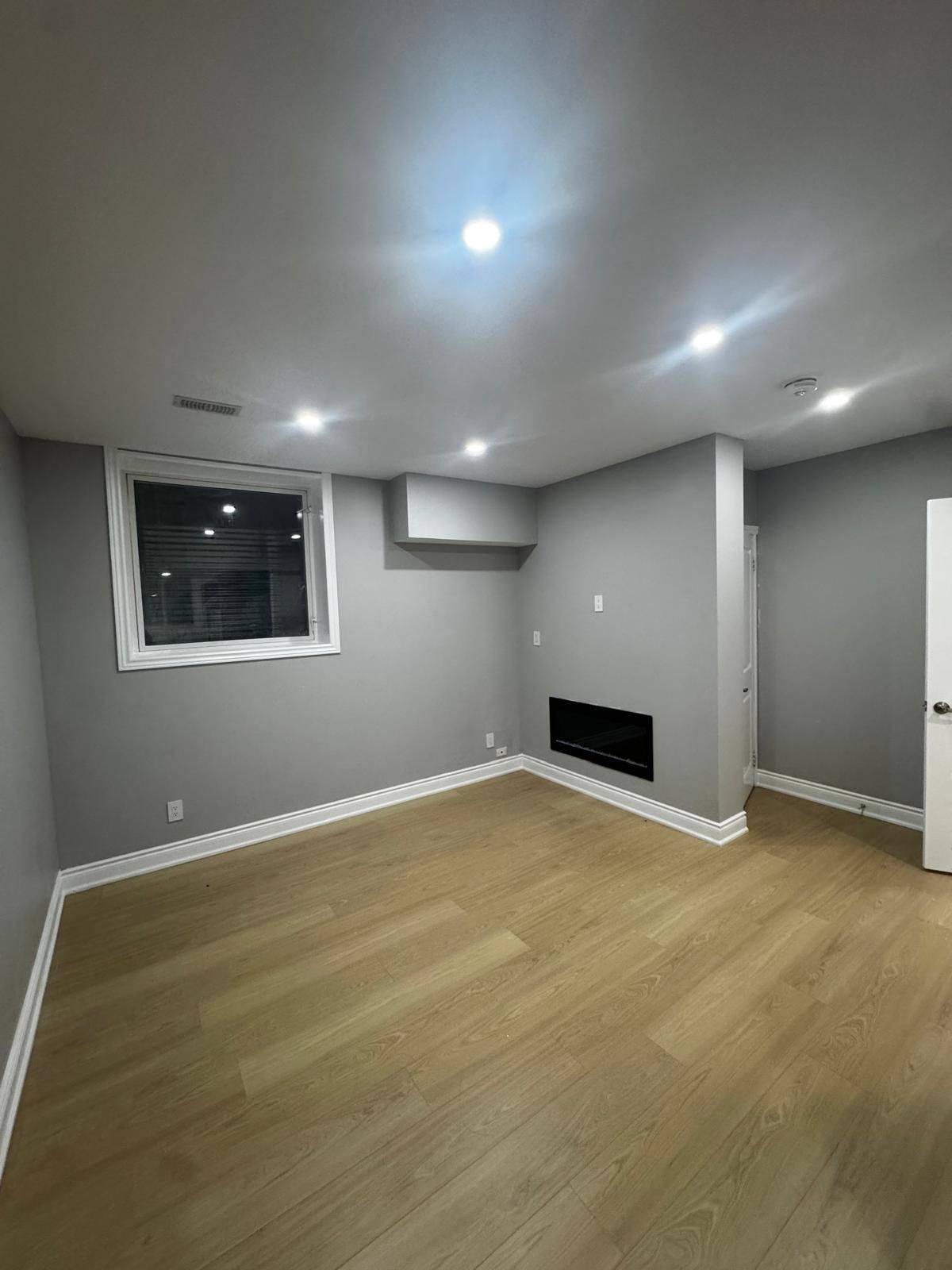 Cambridge, ON N1S 0A2,163 Freure DR #Basement