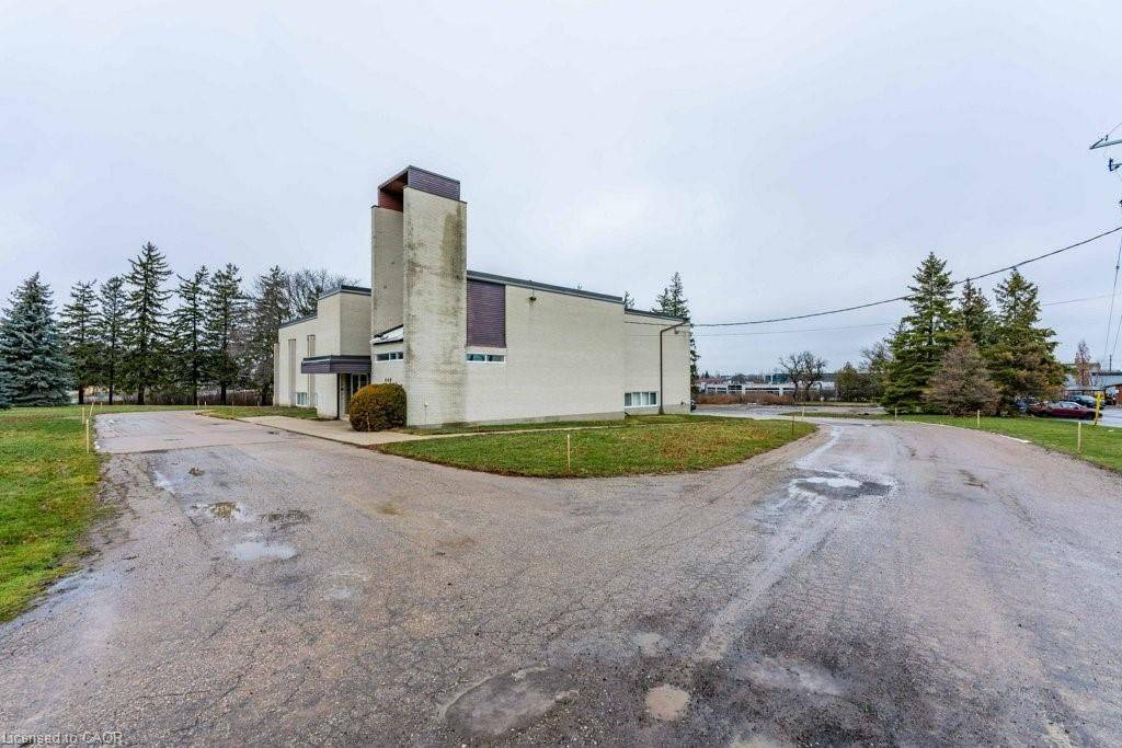 440 Weber ST N, Waterloo, ON N2L 4E7