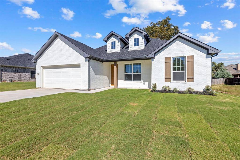 Bridgeport, TX 76426,2109 Briarwood Drive