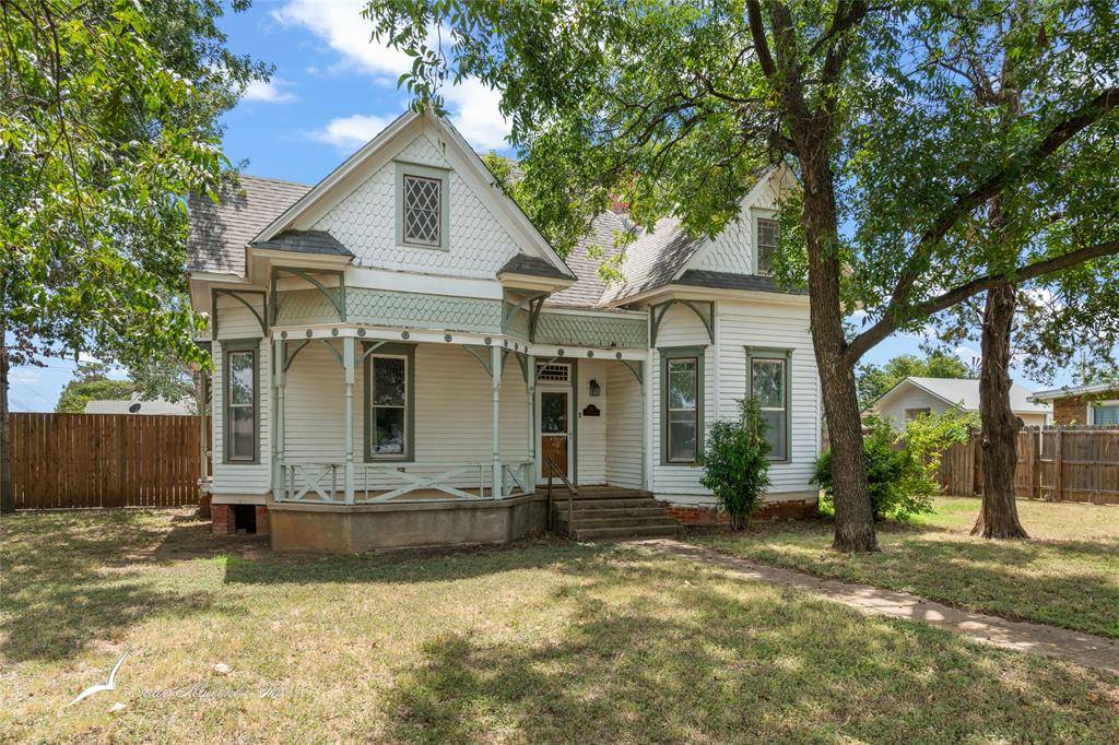 Baird, TX 79504,601 W 3rd Street