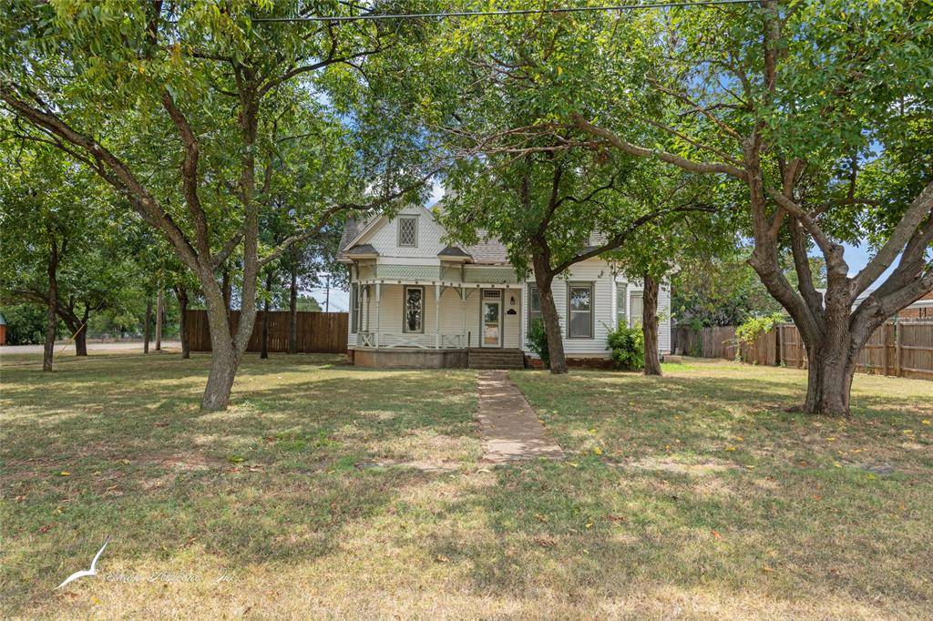 Baird, TX 79504,601 W 3rd Street