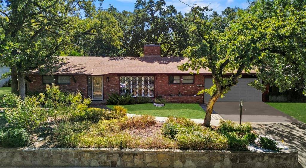 Fort Worth, TX 76112,5754 Blueridge Drive