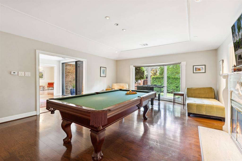 Dallas, TX 75254,6160 Spring Valley Road