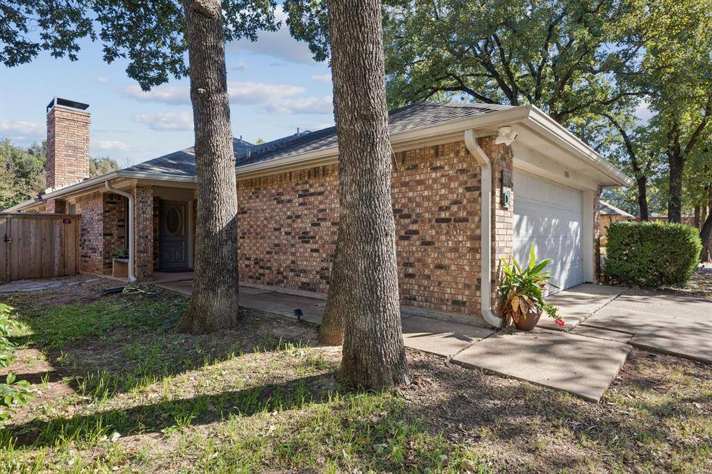 Bedford, TX 76021,3104 Emerald Street