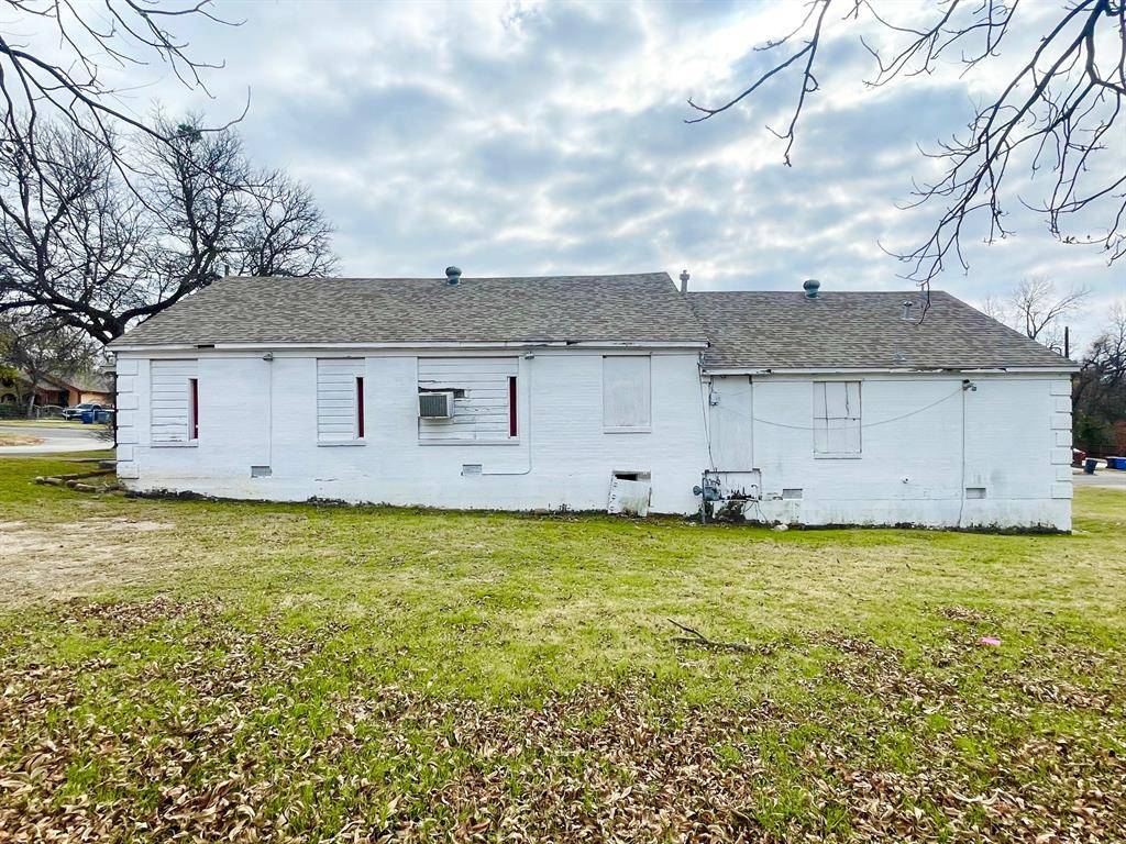 Dallas, TX 75216,2027 Lamont Avenue