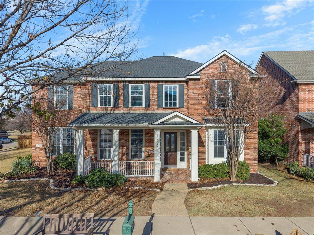 Carrollton, TX 75007,1709 E Branch Hollow Drive