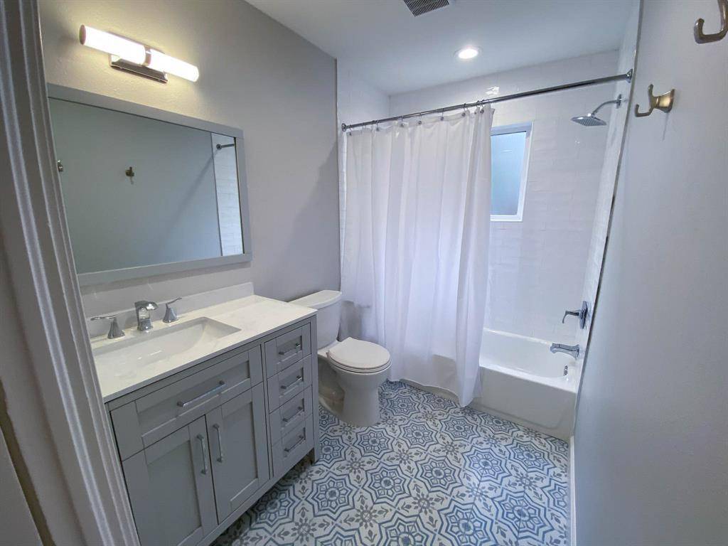 Dallas, TX 75209,5024 W University Boulevard