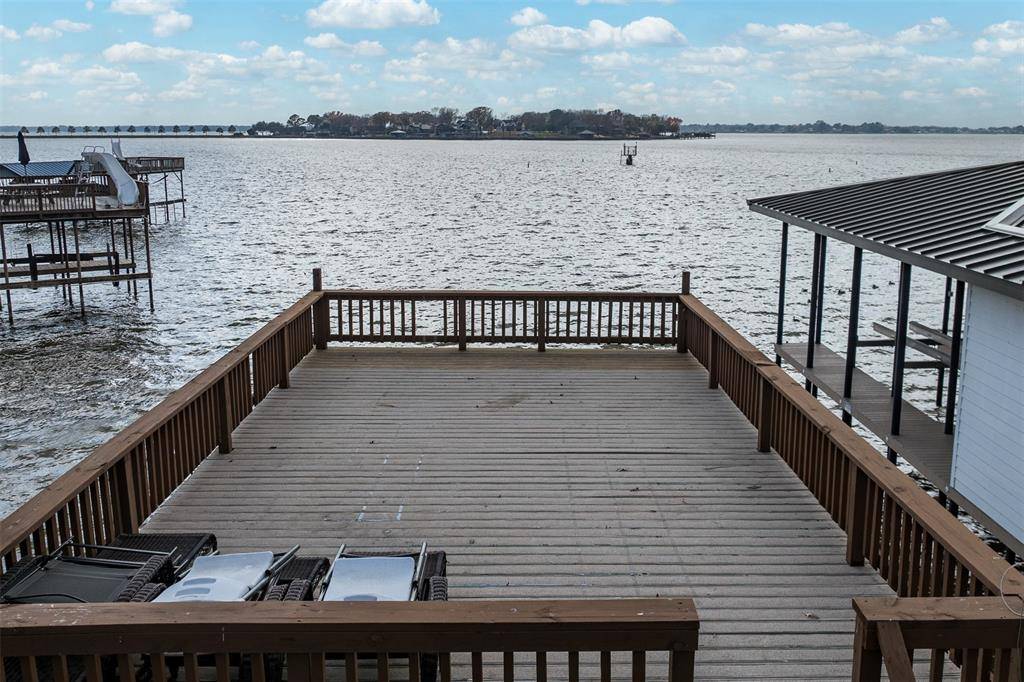 Mabank, TX 75156,196 Scenic Drive