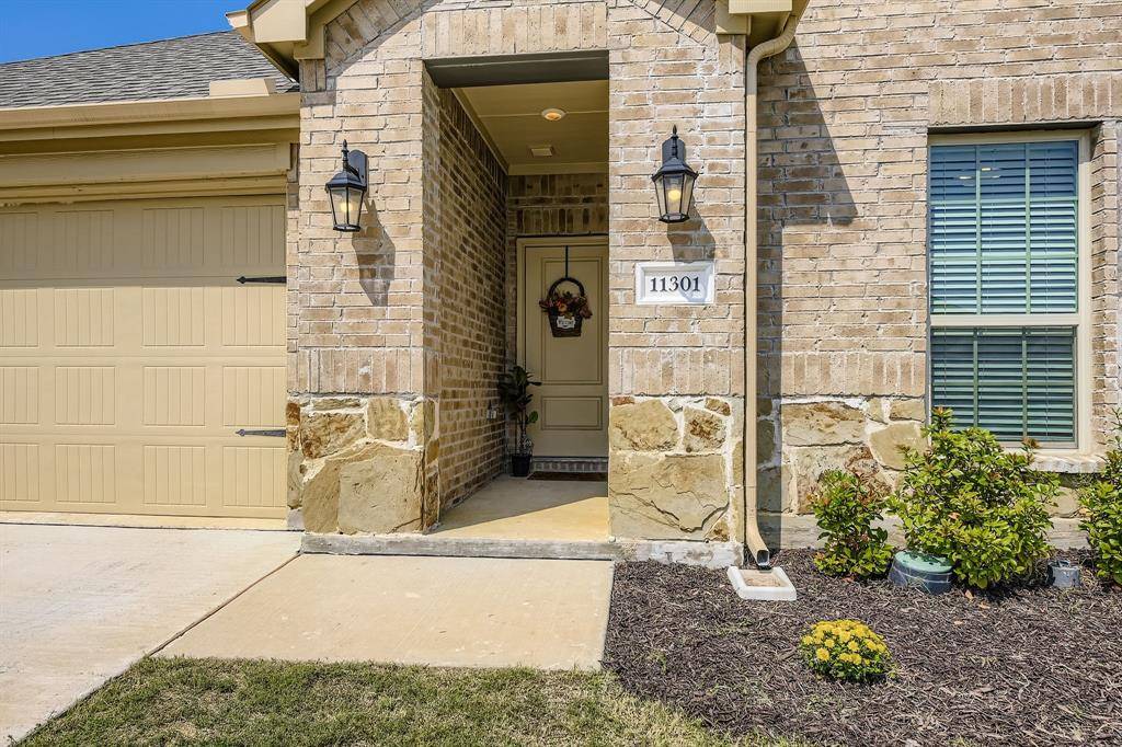 Aubrey, TX 76227,11301 Summer Rain Boulevard