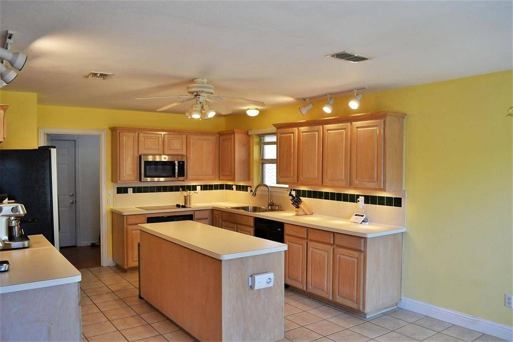 Arlington, TX 76017,5004 Ivycrest Trail