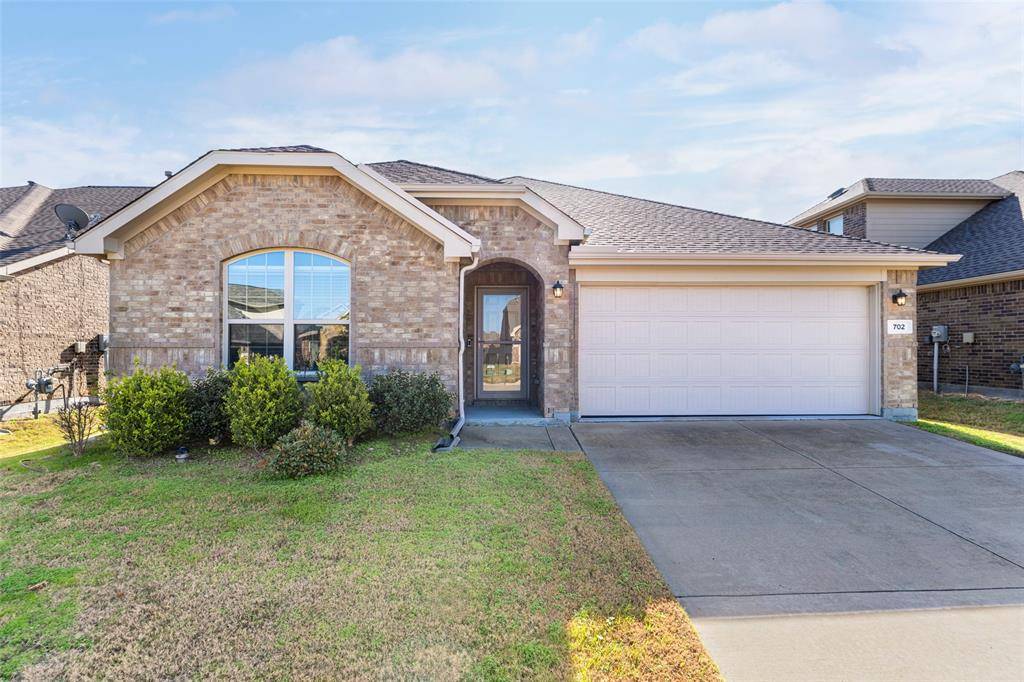 Arlington, TX 76002,702 Grassland Way