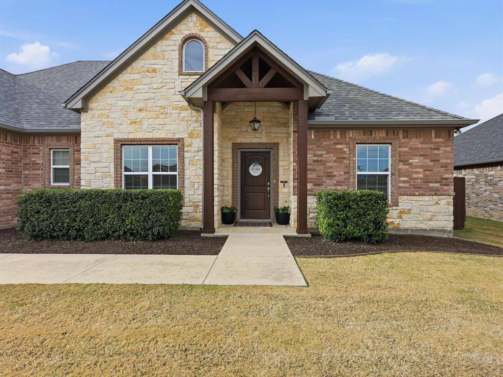 Cleburne, TX 76033,810 Chestnut Grove Drive