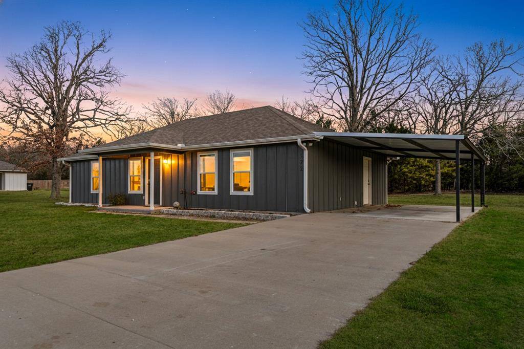 Paris, TX 75460,372 PR 43790 Street #43790