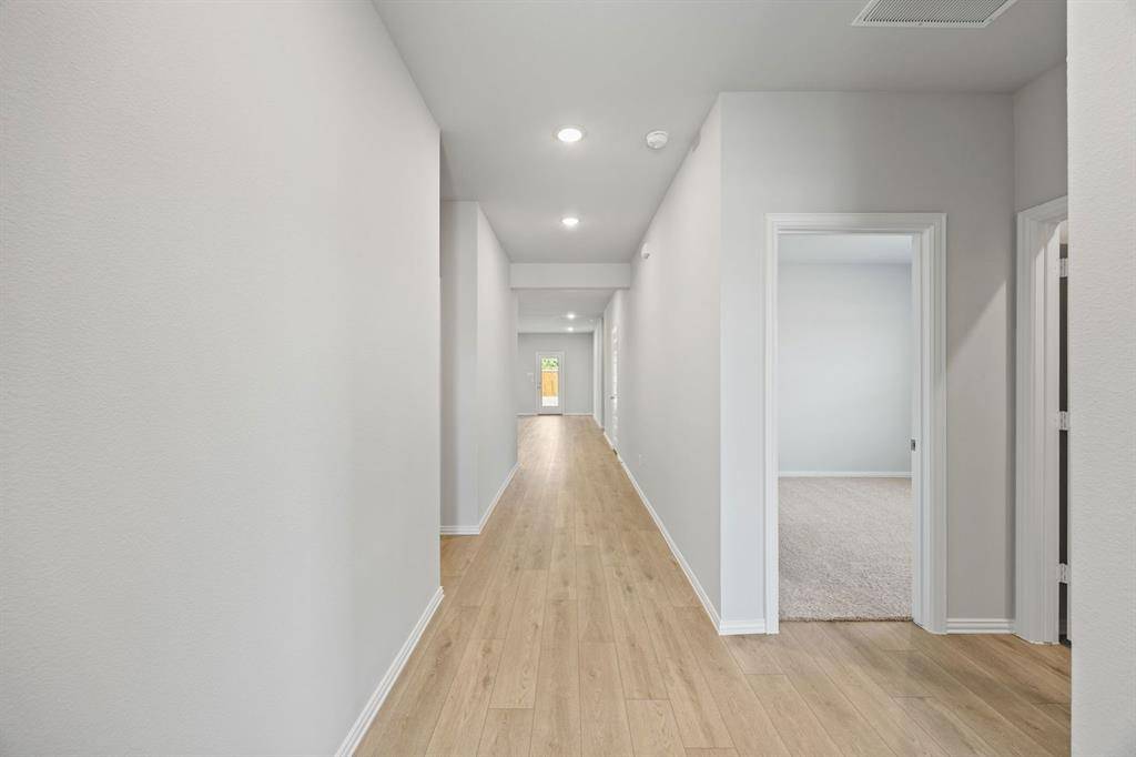 Denton, TX 76208,3204 Royal Forest Drive