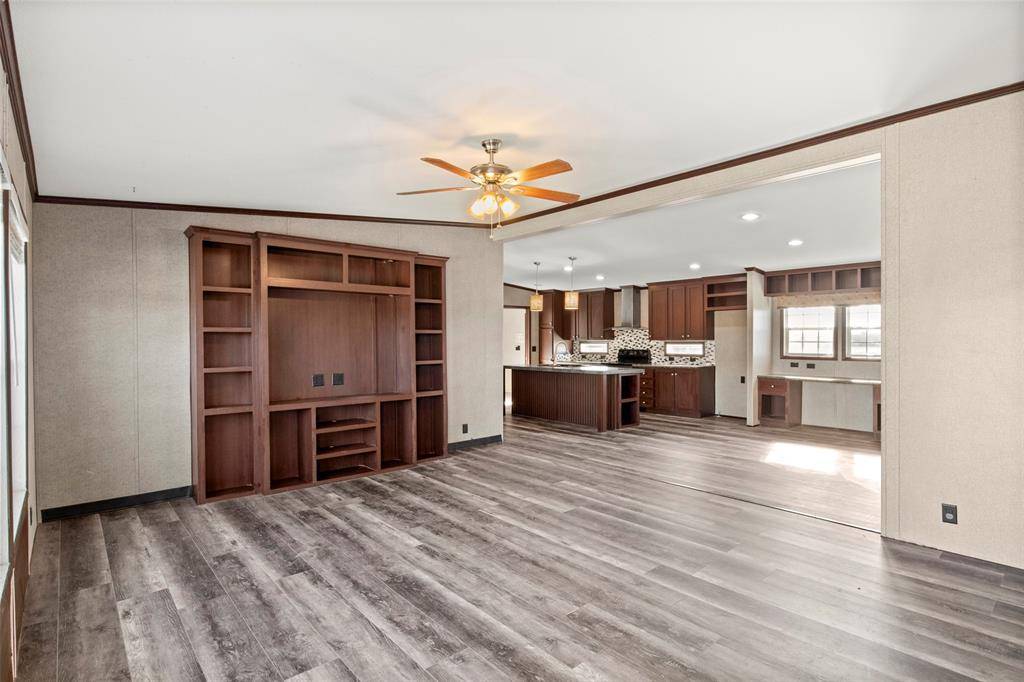 Celeste, TX 75423,5542 County Road 1043