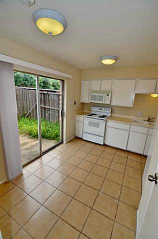 7619 Pebblestone Drive, Dallas, TX 75230