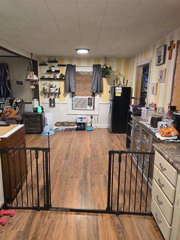 Groesbeck, TX 76642,1464 Highway 164 W