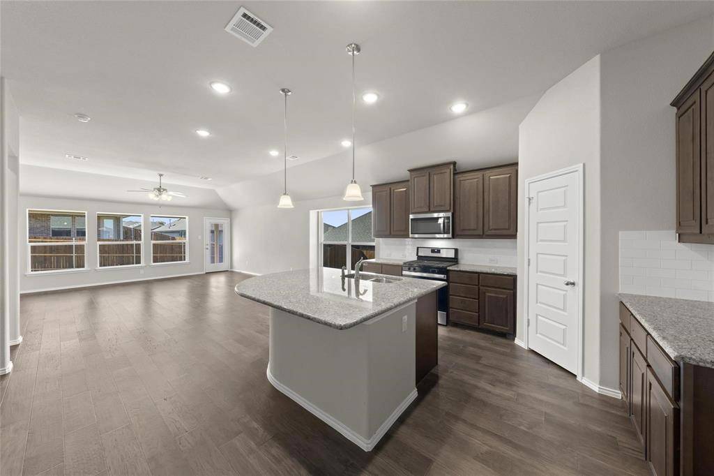 Weatherford, TX 76086,1813 Agarito Drive