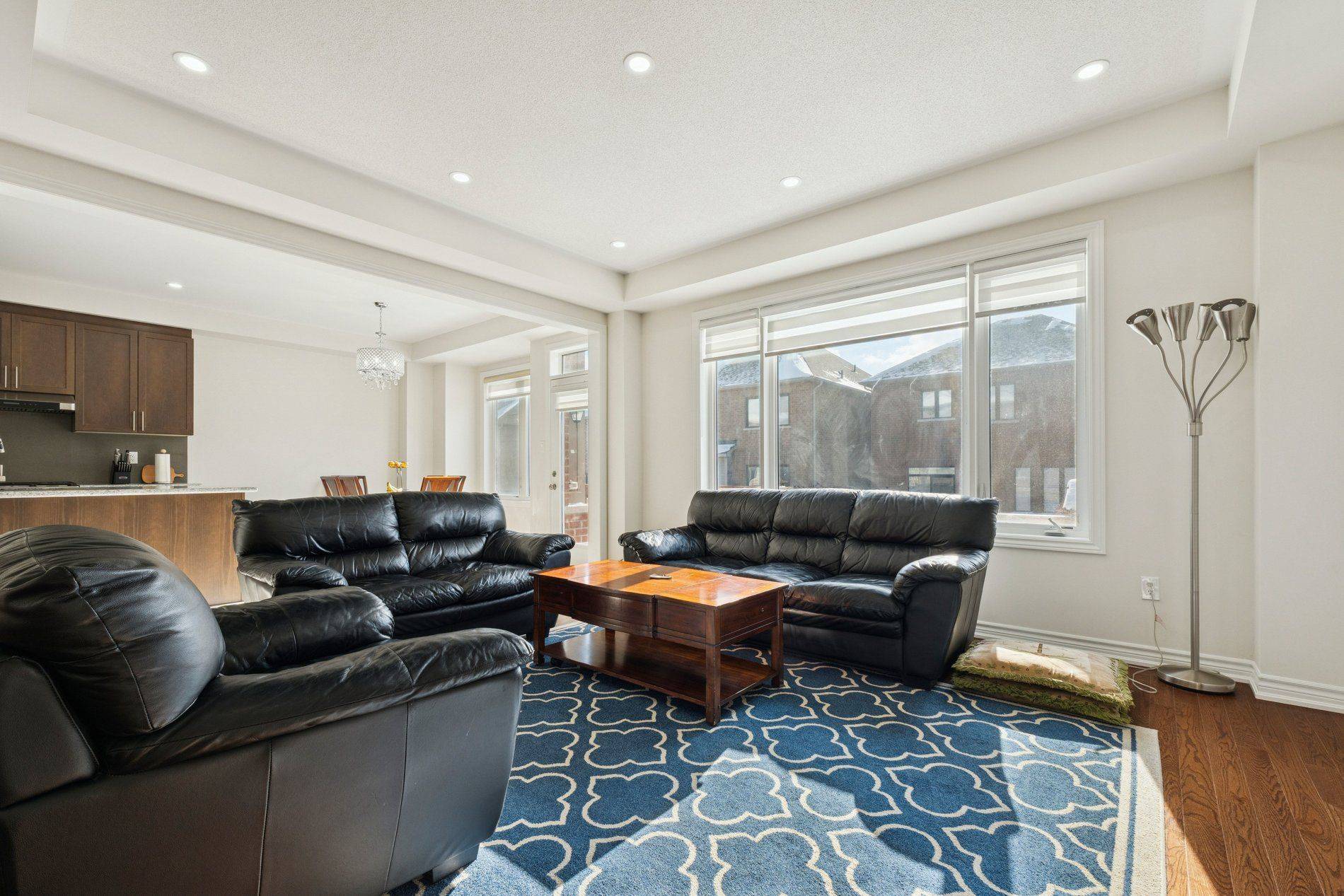 Whitby, ON L1P 0G9,65 Marcelle Brunelle DR