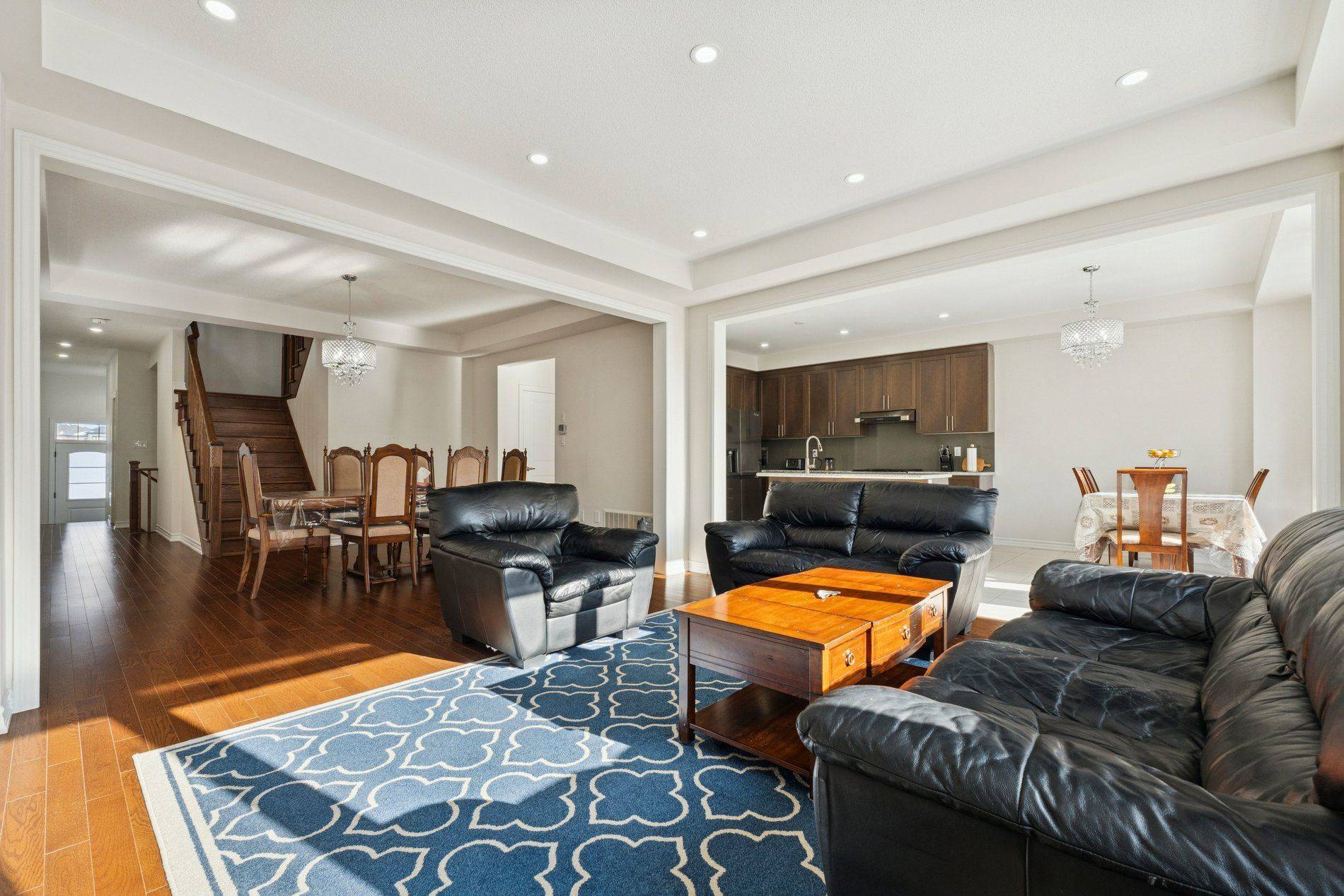 Whitby, ON L1P 0G9,65 Marcelle Brunelle DR