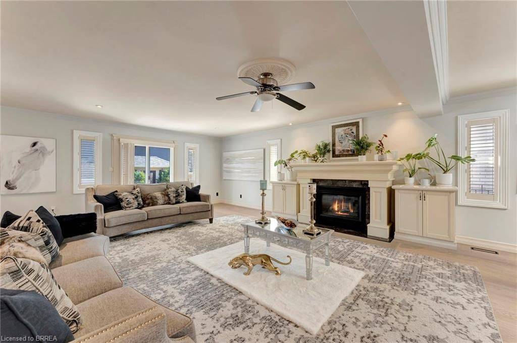 Brantford, ON N3T 6G3,1 Bowen LN