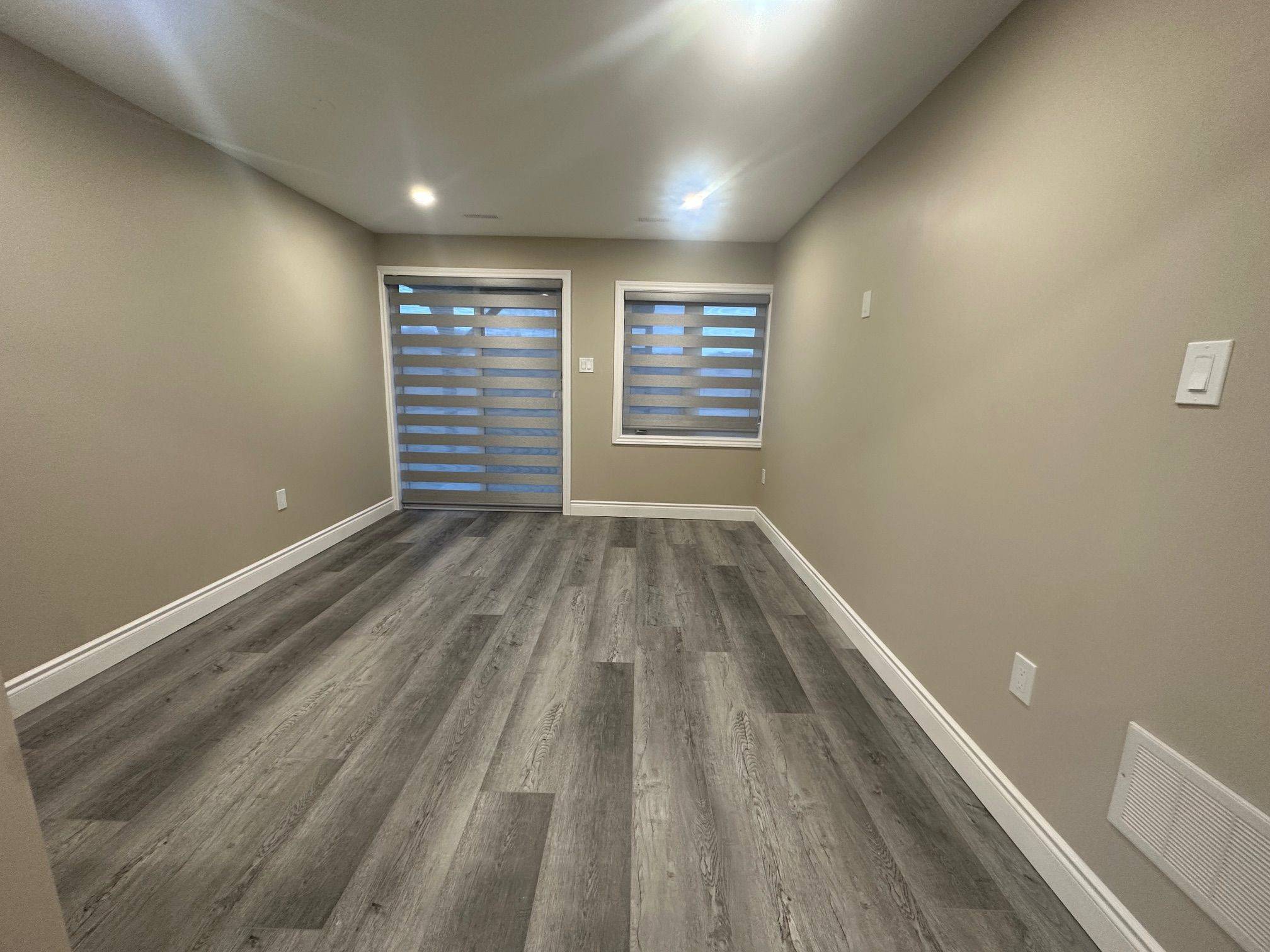 Brantford, ON N3T 0S2,65 Anderson RD #Lower