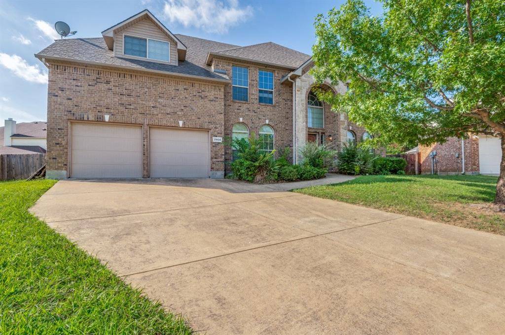 Grand Prairie, TX 75052,2904 Crystal Way