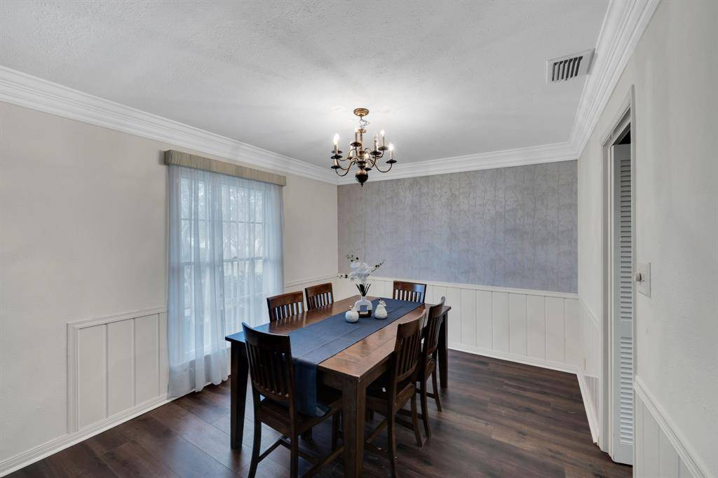 Burleson, TX 76028,5708 County Road 605