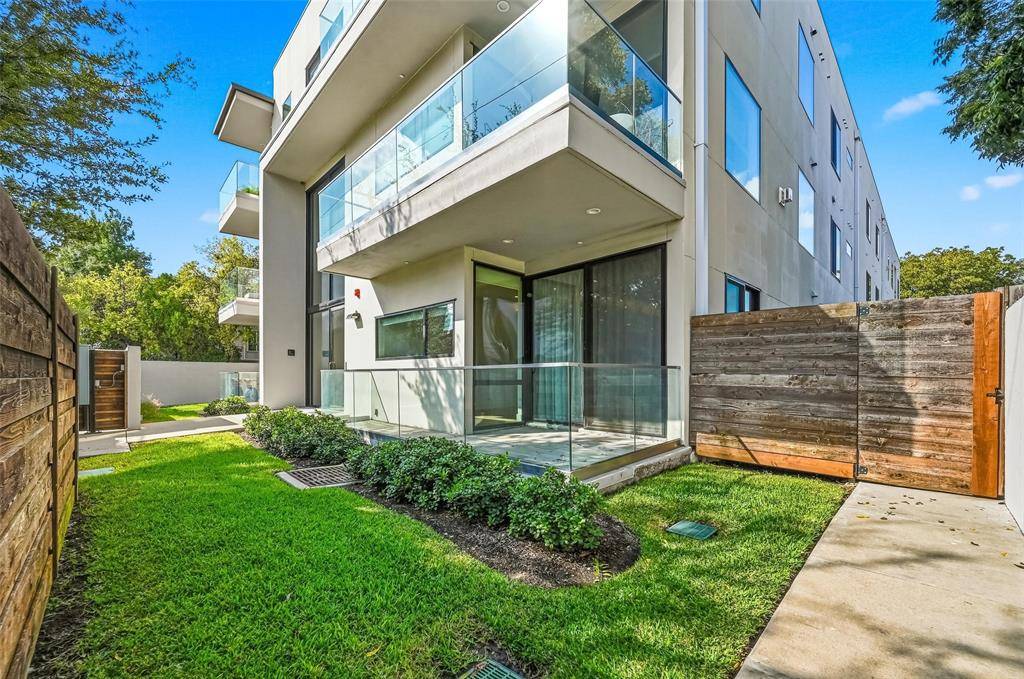 Dallas, TX 75204,3923 Cole Avenue #101