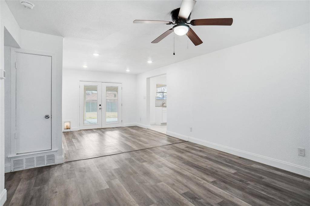 Irving, TX 75062,3822 E Calgary Court