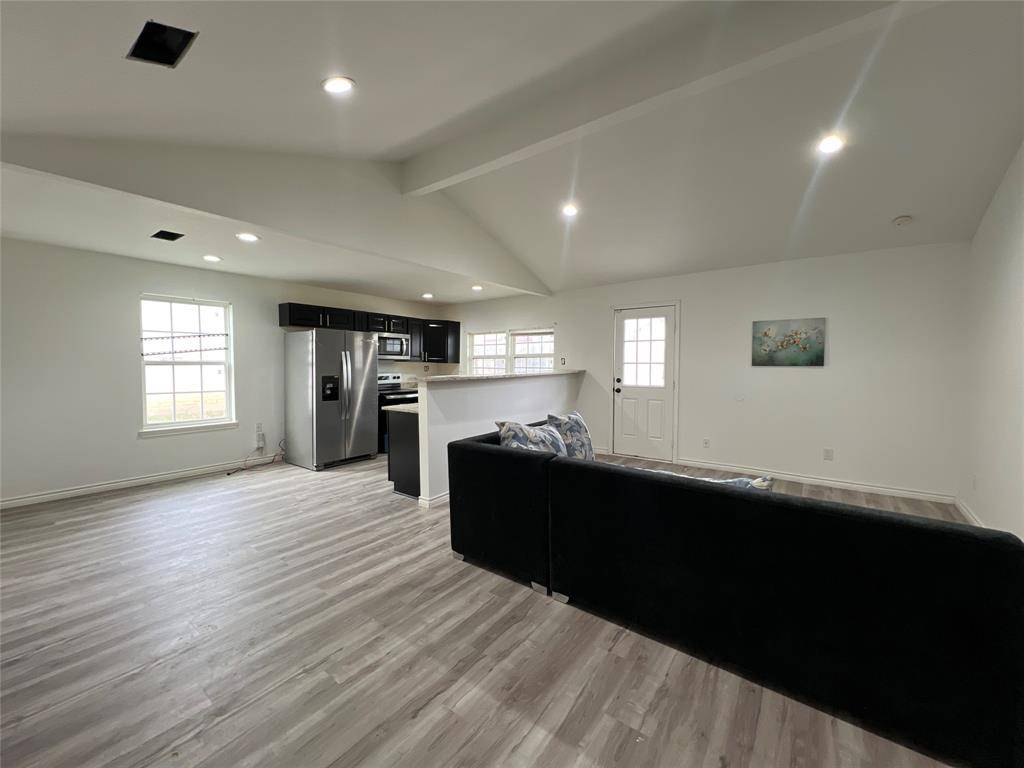 Arlington, TX 76014,1009 Dawnview Street