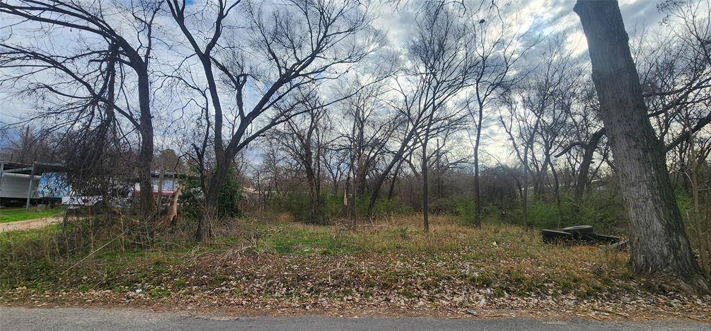 7141 Rucker, Azle, TX 76020