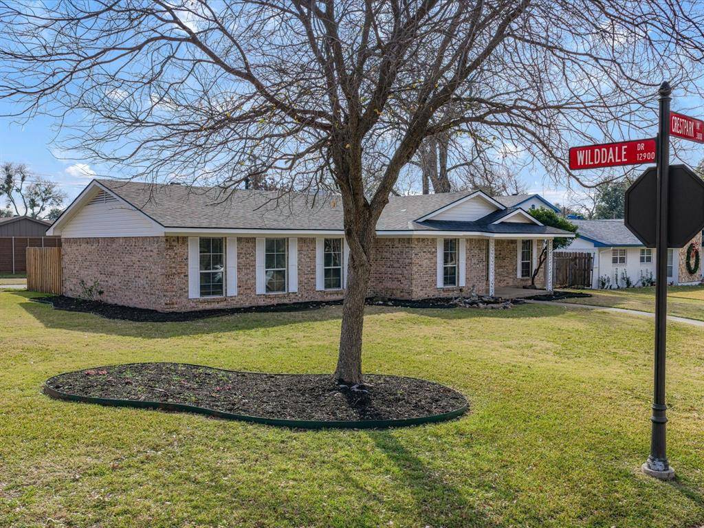 Farmers Branch, TX 75244,3838 Crestpark Drive