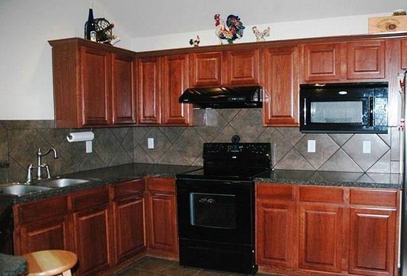 Euless, TX 76040,713 Aries Drive