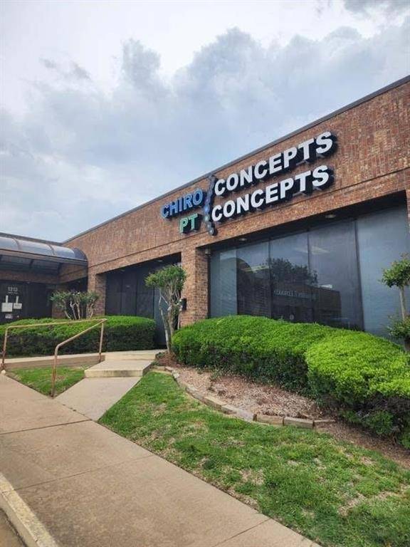 Sherman, TX 75090,1313 N Travis Street #104