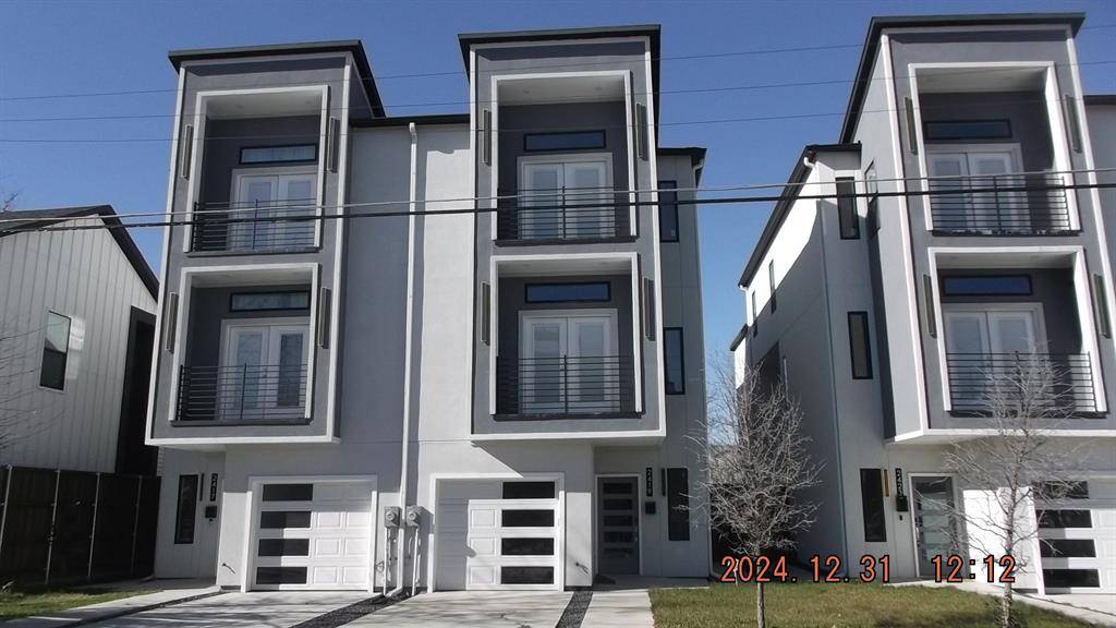 Dallas, TX 75212,2419 Crossman Avenue