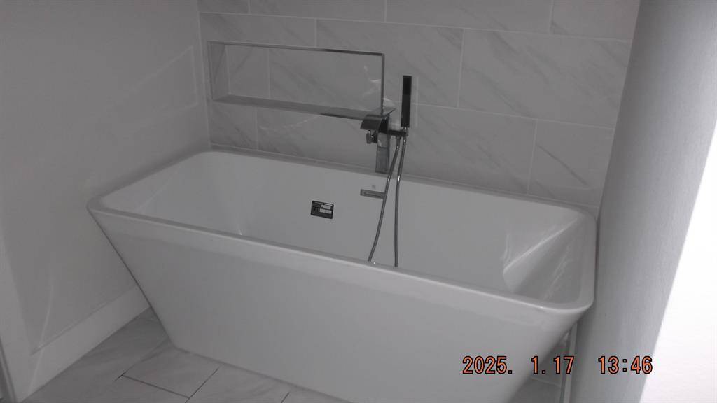 Dallas, TX 75212,2419 Crossman Avenue