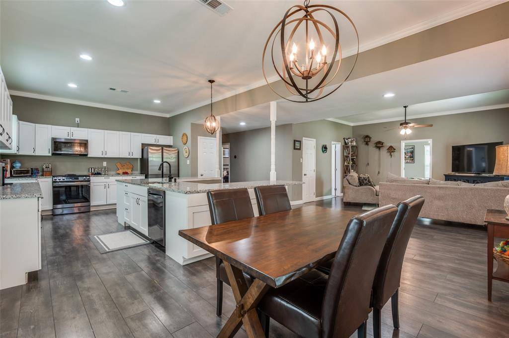 Waxahachie, TX 75165,411 E Ross Street