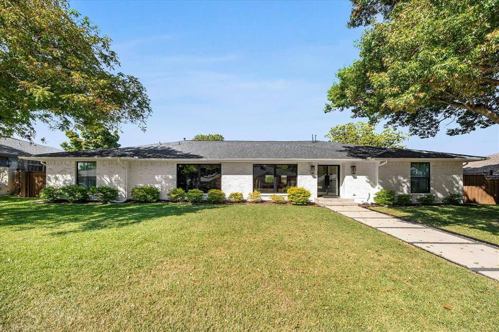 Dallas, TX 75244,4391 Shady Bend Drive